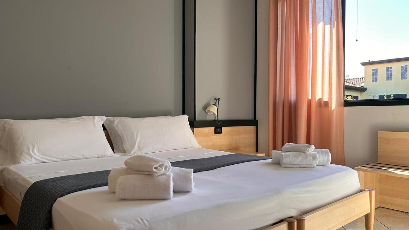 Hotel Gran Delta Di Alba-Invest Srl Розоліна Екстер'єр фото